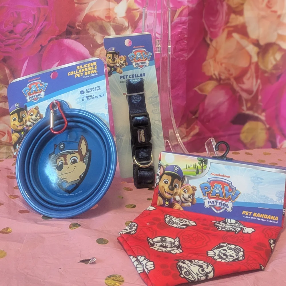 Paw Patrol Pet Collar, Bowl, and Bandana Set